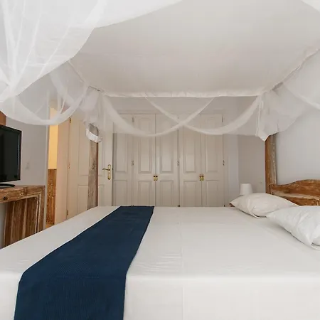 Modern House In Playa Paraiso Adeje