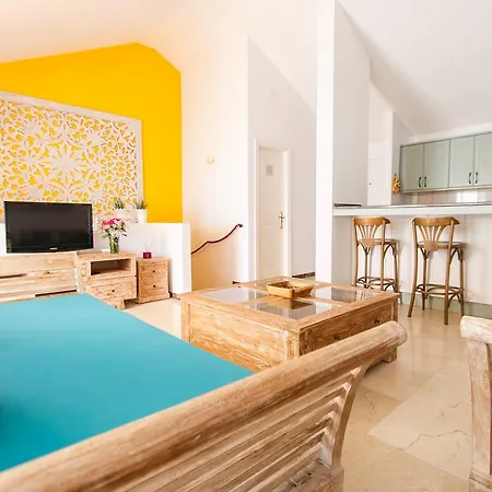 Vakantiehuis Modern House In Playa Paraiso Adeje